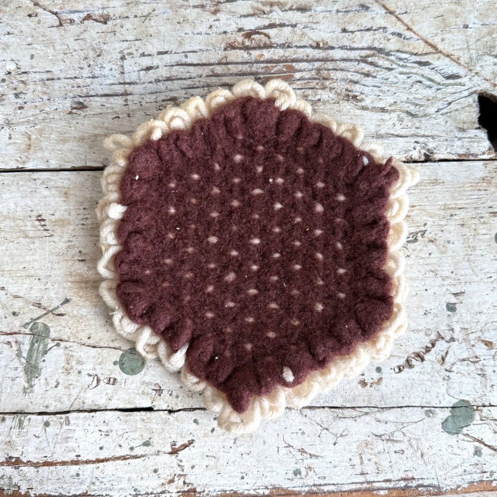 Handmade Crochet Sunflower Coaster‎ Felted Wool Brown Cream Boho Trivet 7.5 Inch